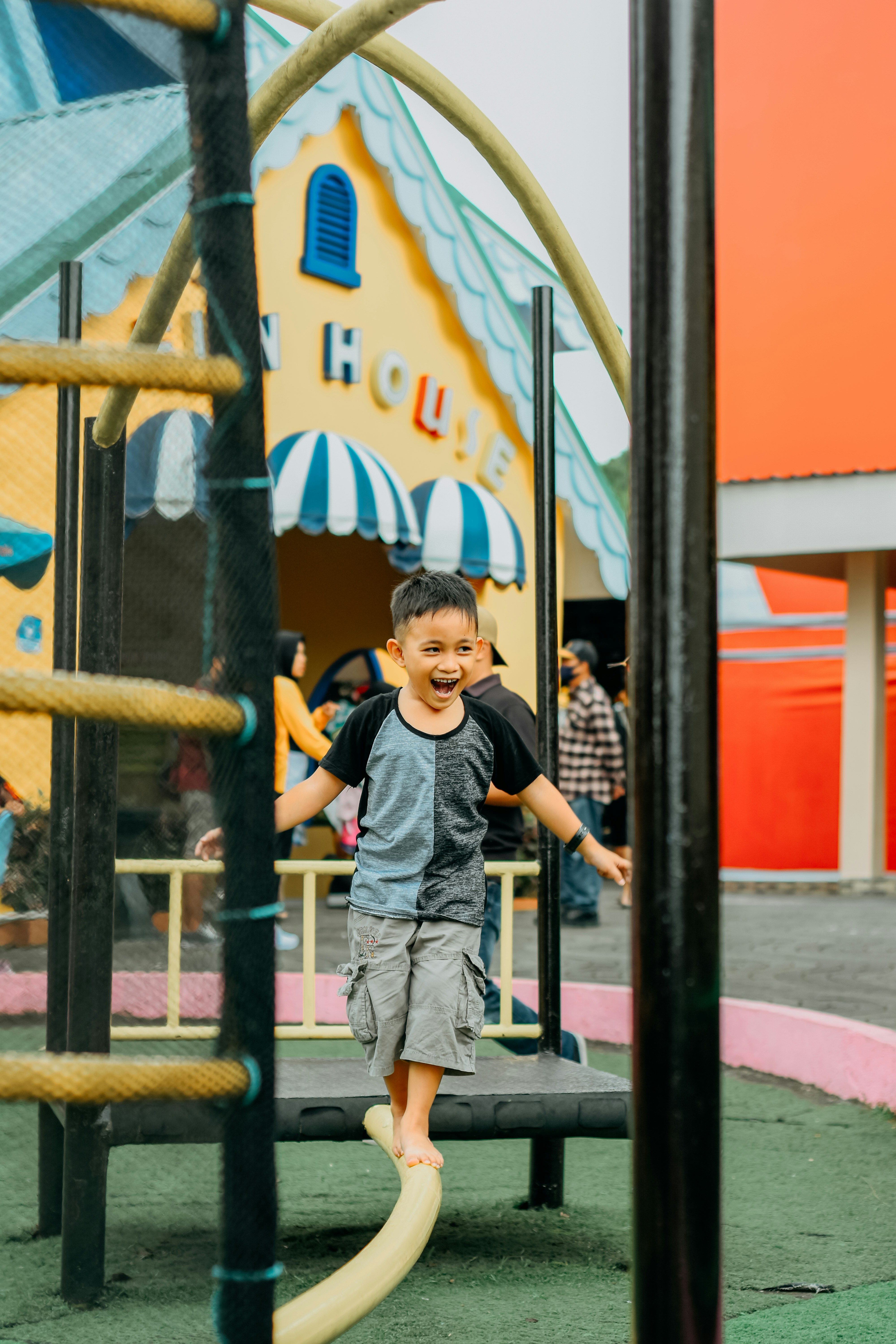 Absentee-Run Indoor Playground